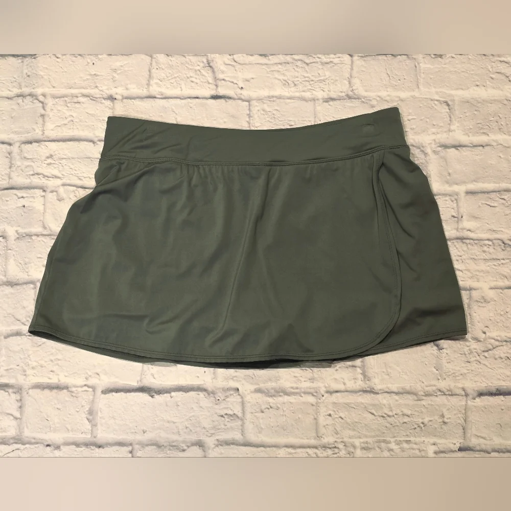 Green Mini Skater Swim Skirt for Casual Occasions